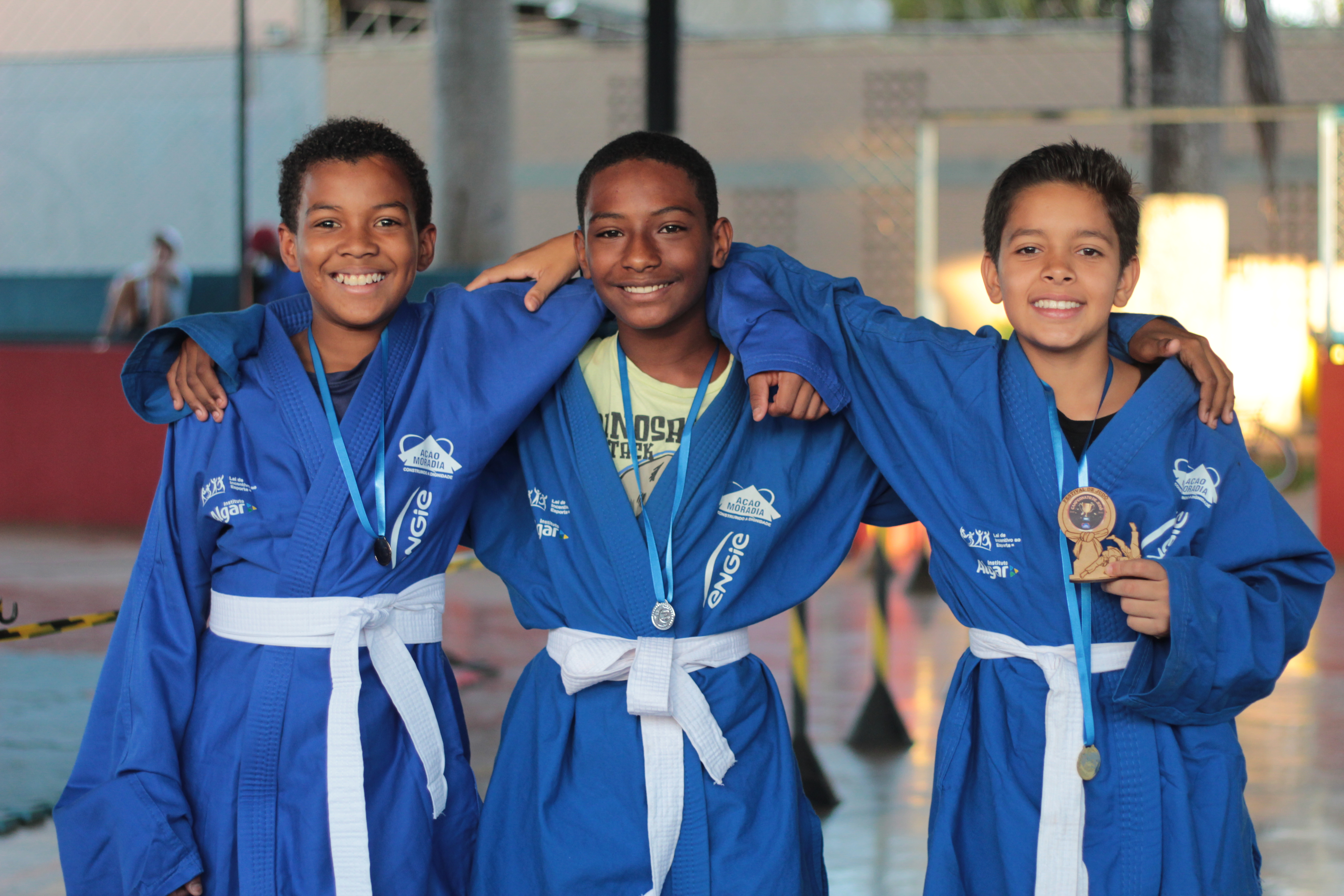 Crianças atendidas pela Ação Moradia